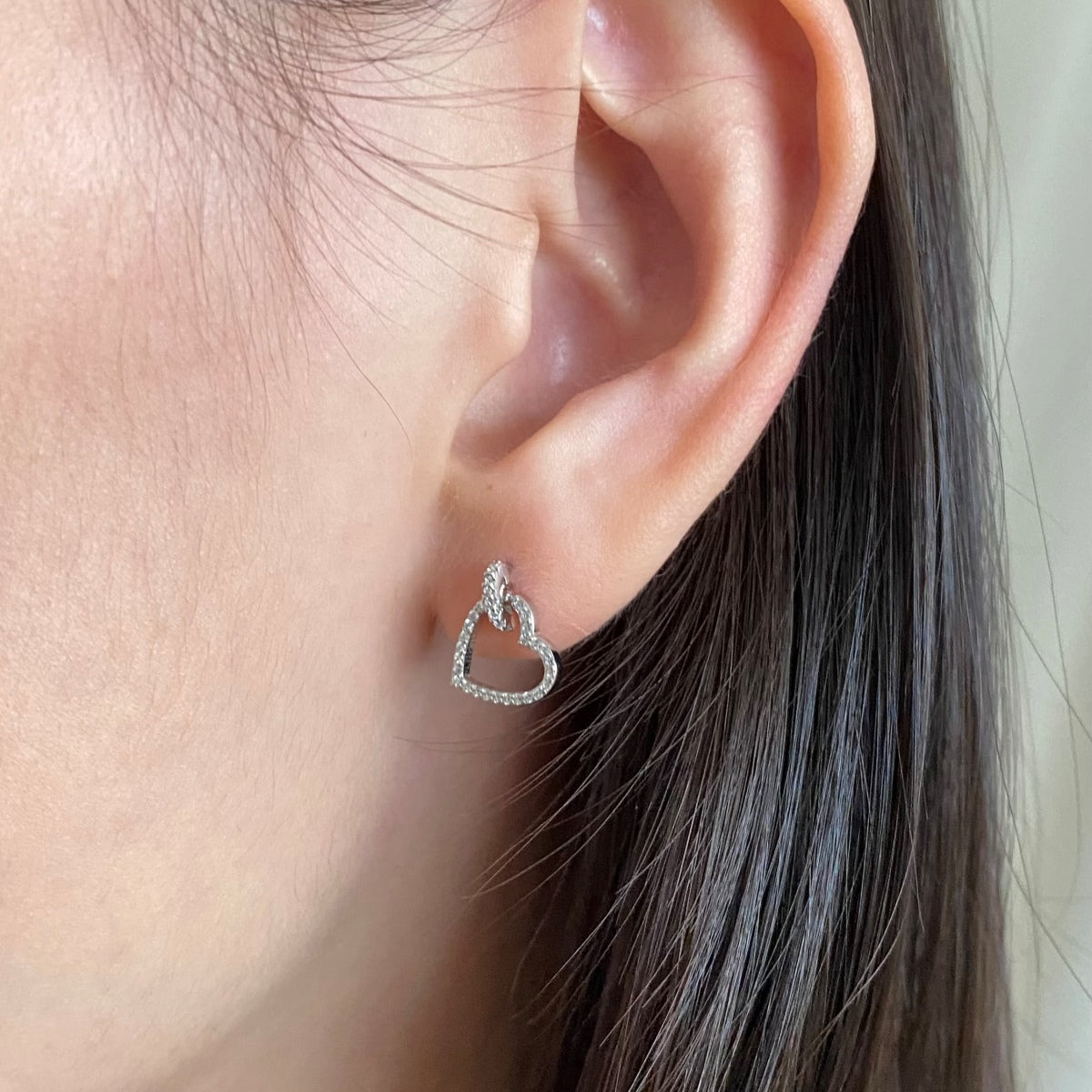 [Luxe Jewels]Dainty Heart Shape Earrings