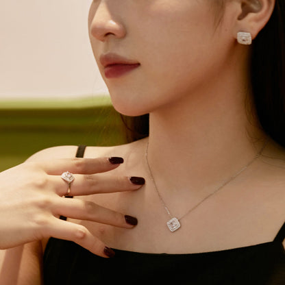 [Luxe Jewels]Sparkling Asscher Cut Necklace