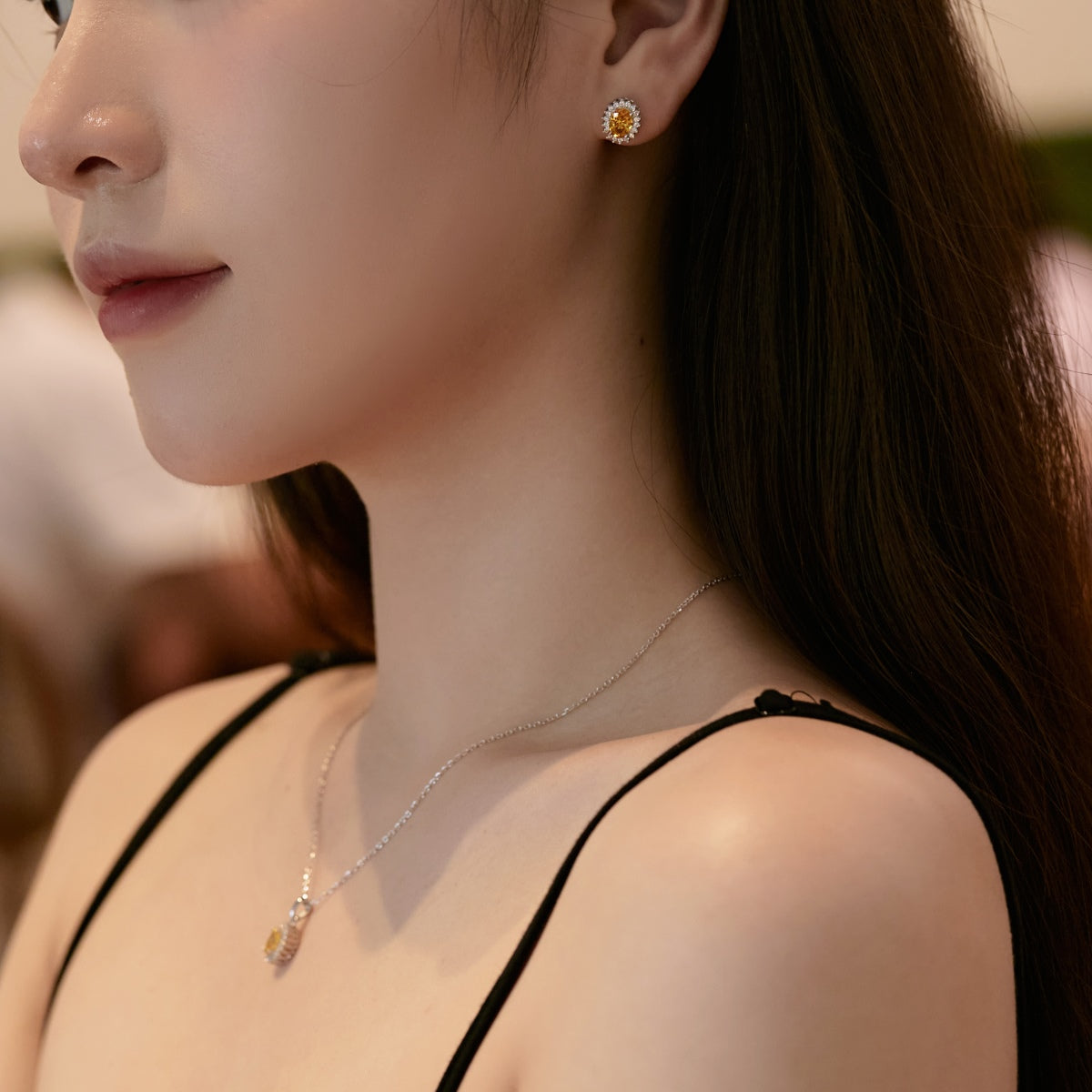 [Luxe Jewels]Delicate Radiant Oval Cut Daily Earrings