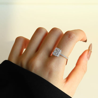 [Luxe Jewels]4.0 Carat Luxurious Engagement Ring