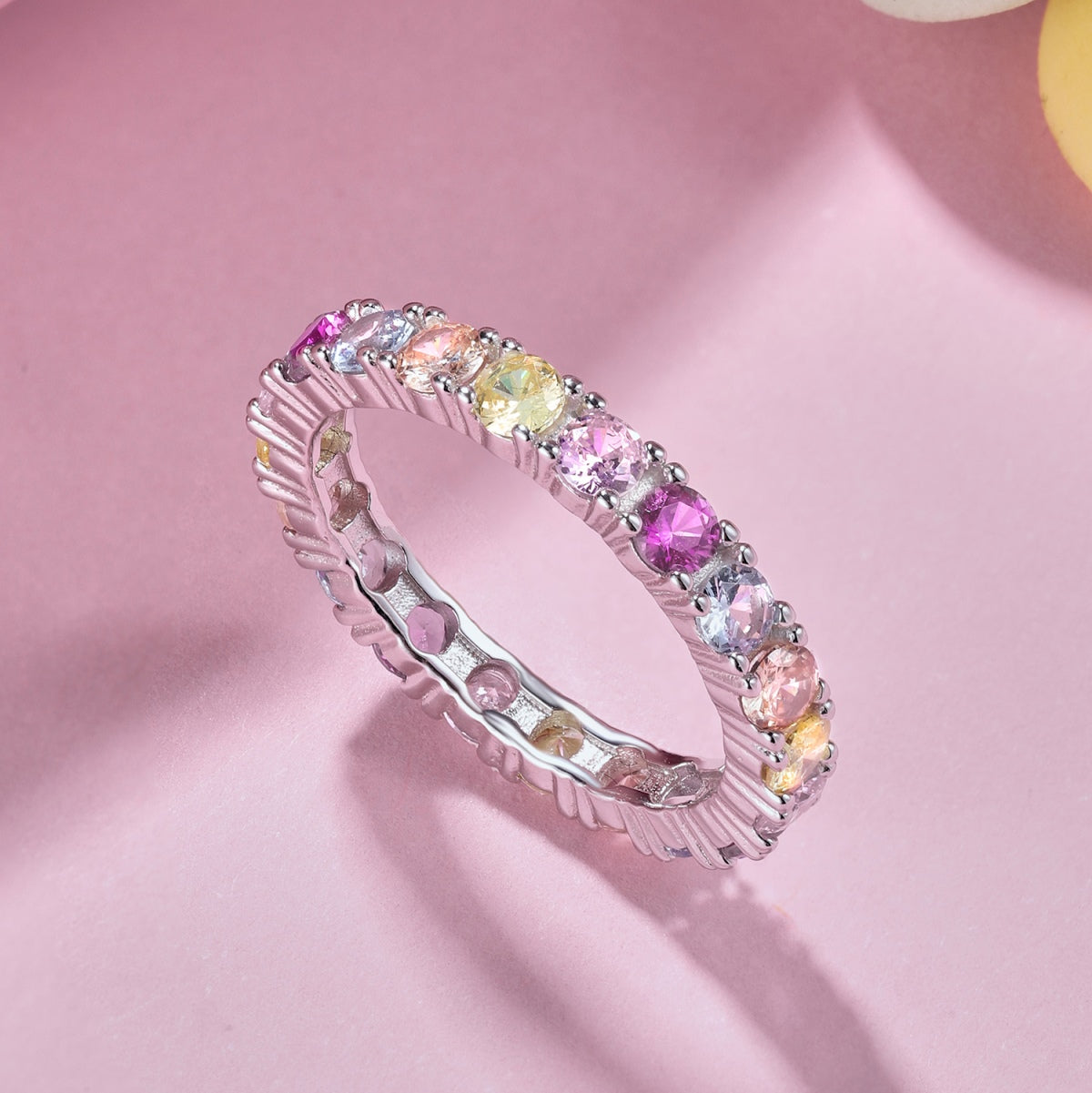 [Luxe Jewels]Dazzling Lustrous Round Cut Tennis Ring