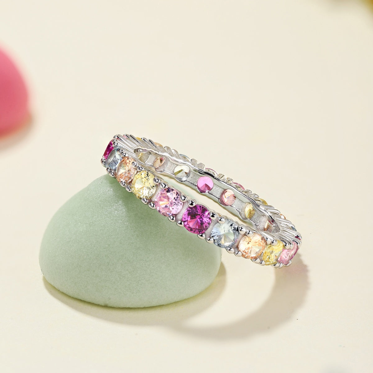 [Luxe Jewels]Dazzling Lustrous Round Cut Tennis Ring