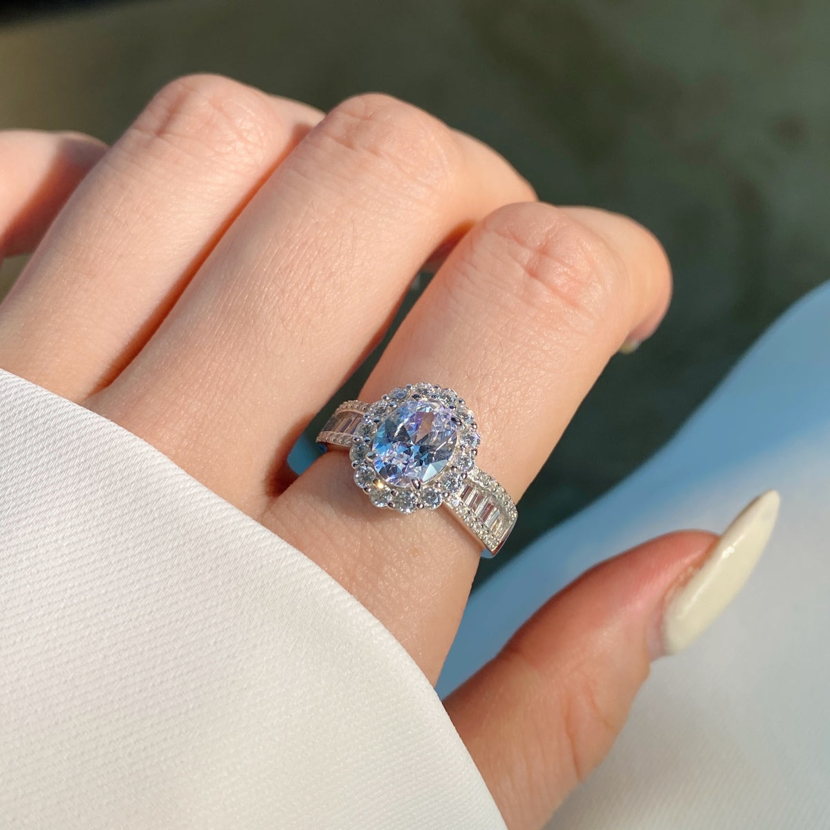 [Luxe Jewels]1.5 Carat Dazzling Charming Oval Cut Banquet Ring