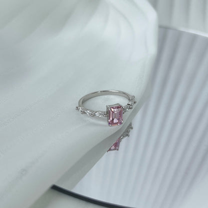 [Luxe Jewels]1.0 Carat Dainty Resplendent Radiant Cut Daily Ring