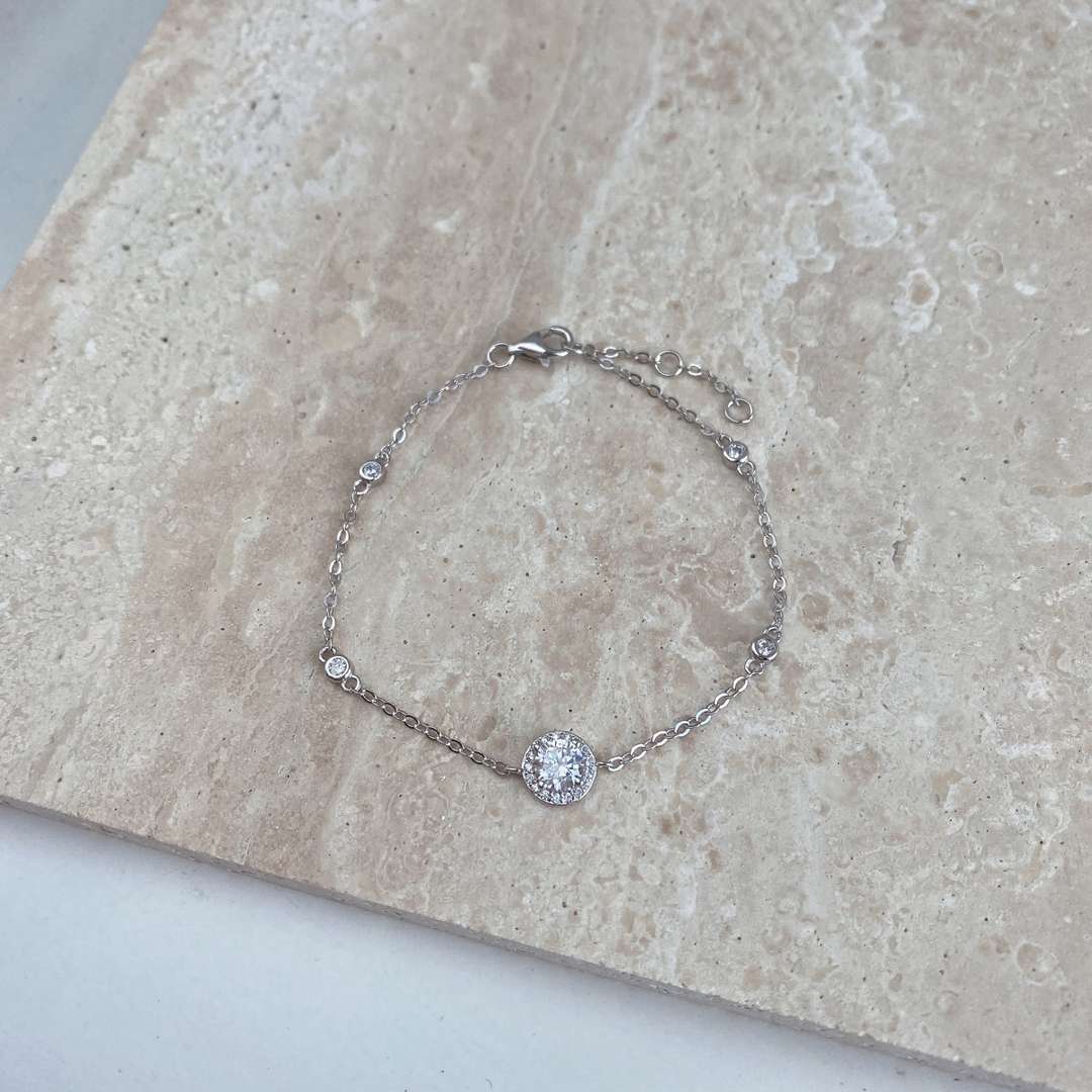 [Luxe Jewels]Dazzling Round Cut Shape Bracelet