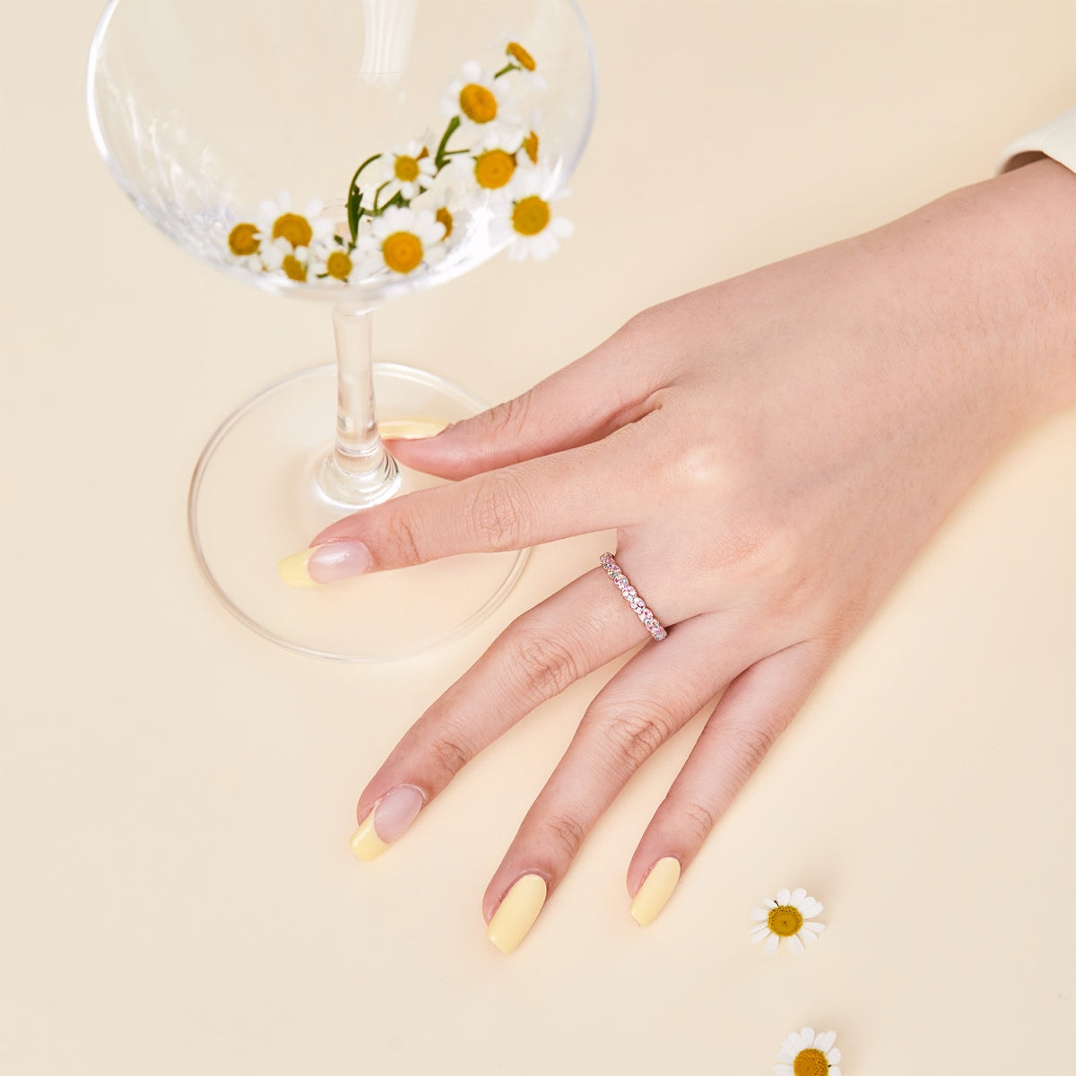 [Luxe Jewels]Dainty Ebullient Round Cut Daily Ring