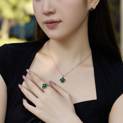 [Luxe Jewels]Heart-Shaped Four-Leaf Clover Bead Necklace