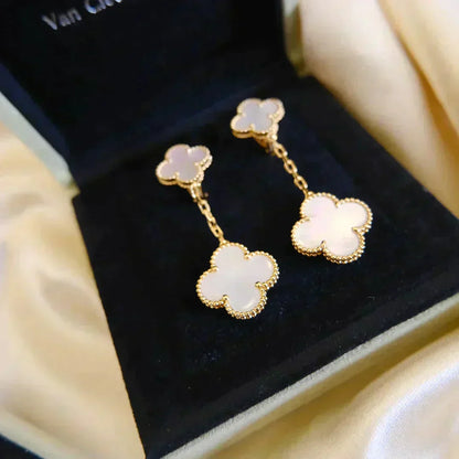 [Luxe Jewels]CLOVER 2 MOTIF WHITE MOP EARRINGS