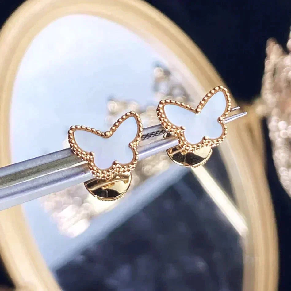 [Luxe Jewels]SWEET BUTTERFLY MOP EARSTUDS