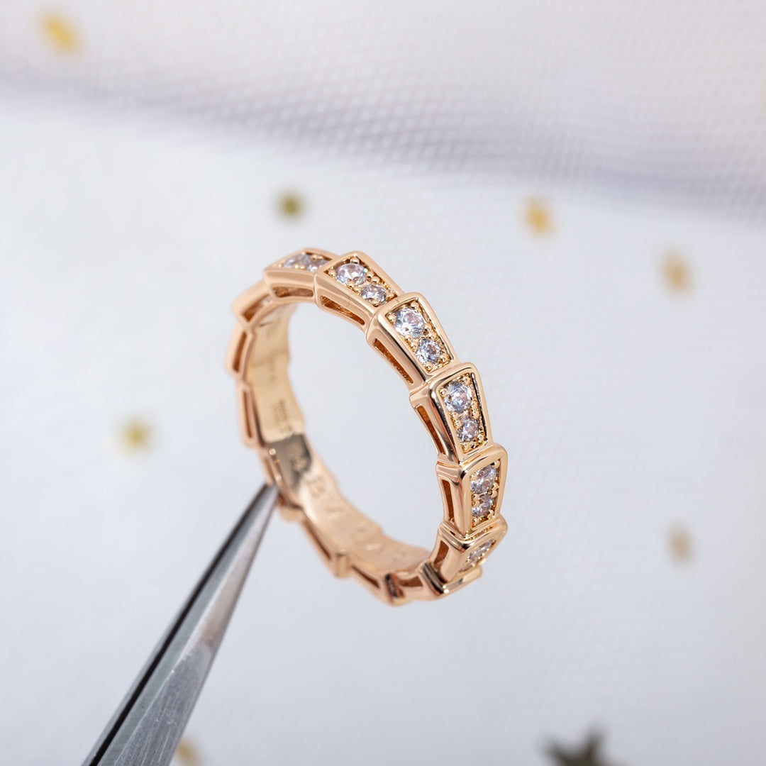 [MERA]SERPENTI RING ROTGOLD MIT DIAMANTEN 3MM