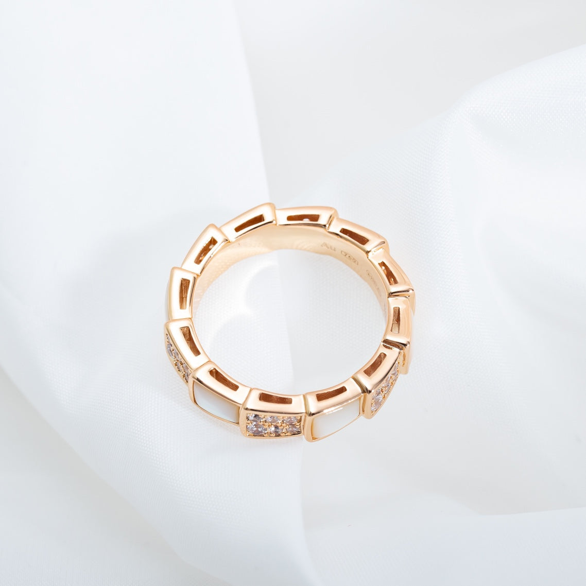 [MERA]SERPENTI RING ROTGOLD MIT DIAMANTEN 4MM