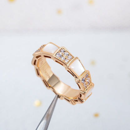 [MERA]SERPENTI RING ROTGOLD MIT DIAMANTEN 4MM