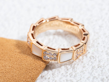 [MERA]SERPENTI RING ROTGOLD MIT DIAMANTEN 4MM