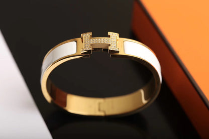 [Luxe Jewels]H BRACELET GOLD DIAMOND