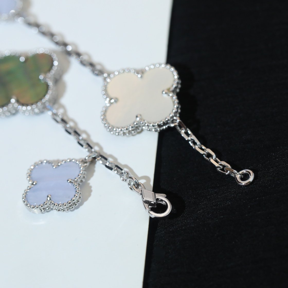 [Luxe Jewels]CLOVER BRACELET 5 MOTIFS MOP CHALCEDONY SILVER