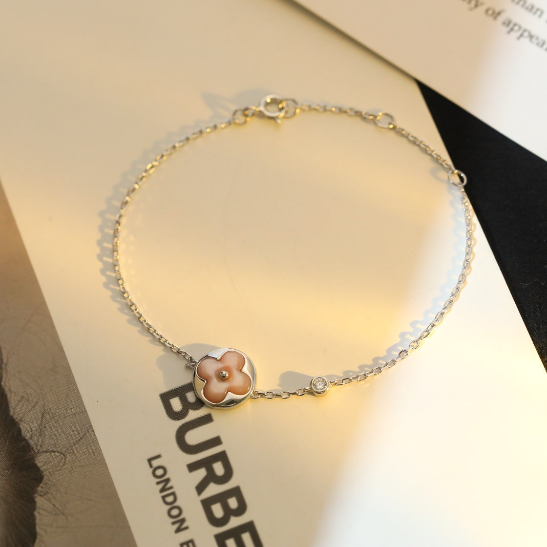 [Luxe Jewels]SUN MOTIF PINK MOP SILVER BRACELET