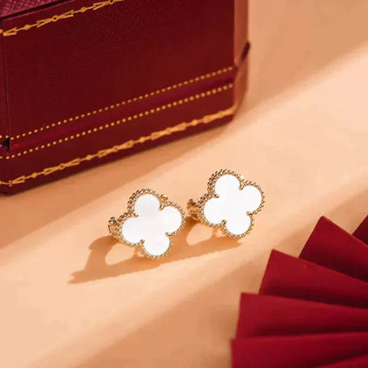 [Luxe Jewels]CLOVER MEDIUM 1 MOTIFS  WHITE MOP STUD EARRINGS