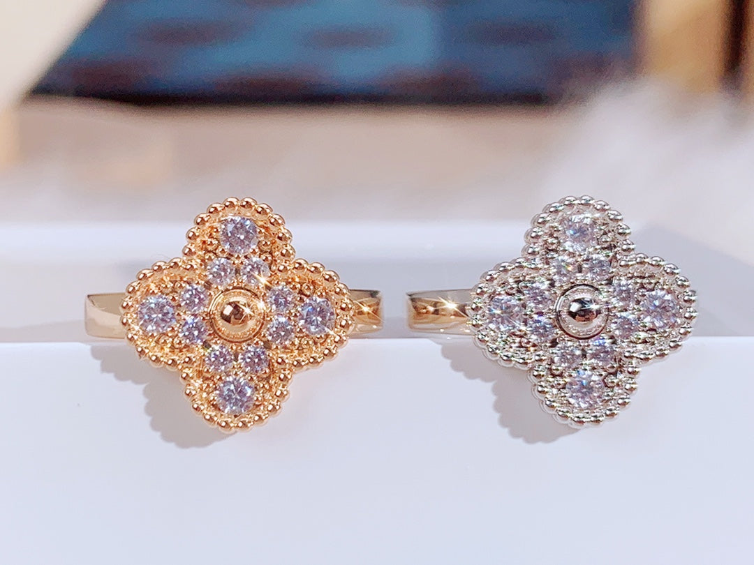 [Luxe Jewels]CLOVER DIAMOND RING