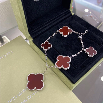 [Luxe Jewels]CLOVER 5 MOTIFS SIVLER CARNELIAN BRACELET