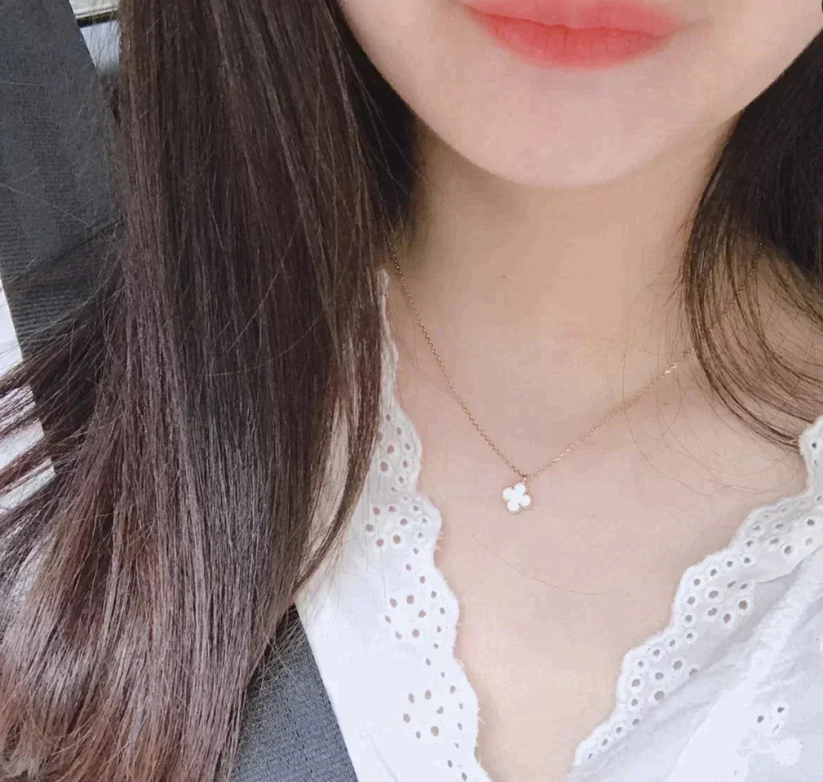 [Luxe Jewels]CLOVER MINI 9.5MM WHITE MOTHER-OF-PEARL NECKLACE