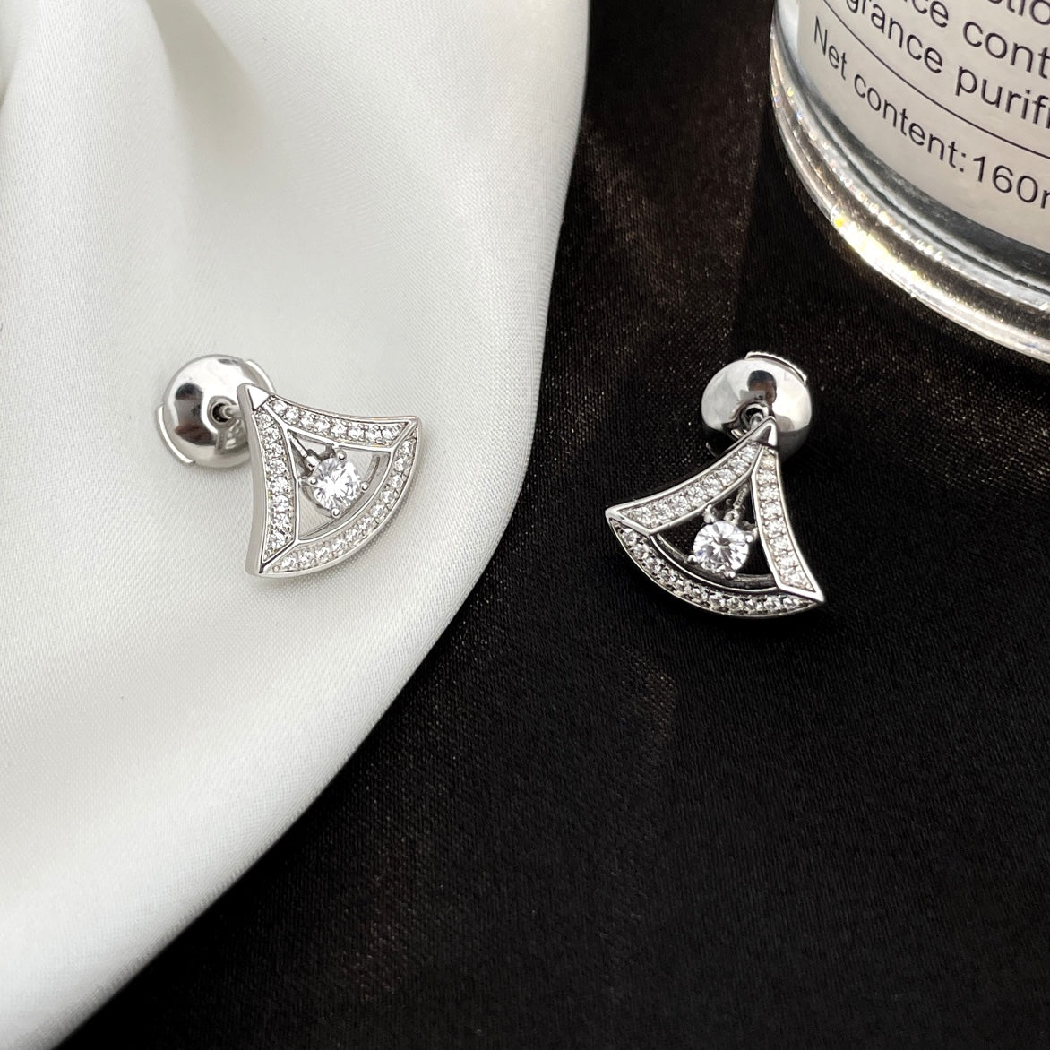 [Luxe Jewels]DREAM MINI DIAMOND STUD EARRINGS