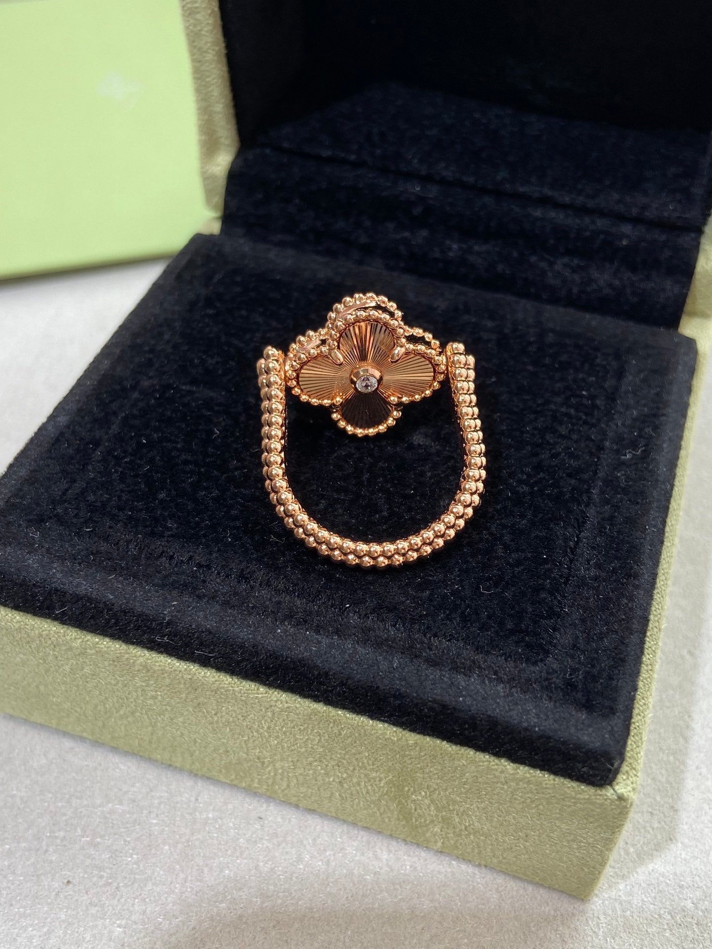 [Luxe Jewels]CLOVER RIVERSIBLE ROSE GOLD RING