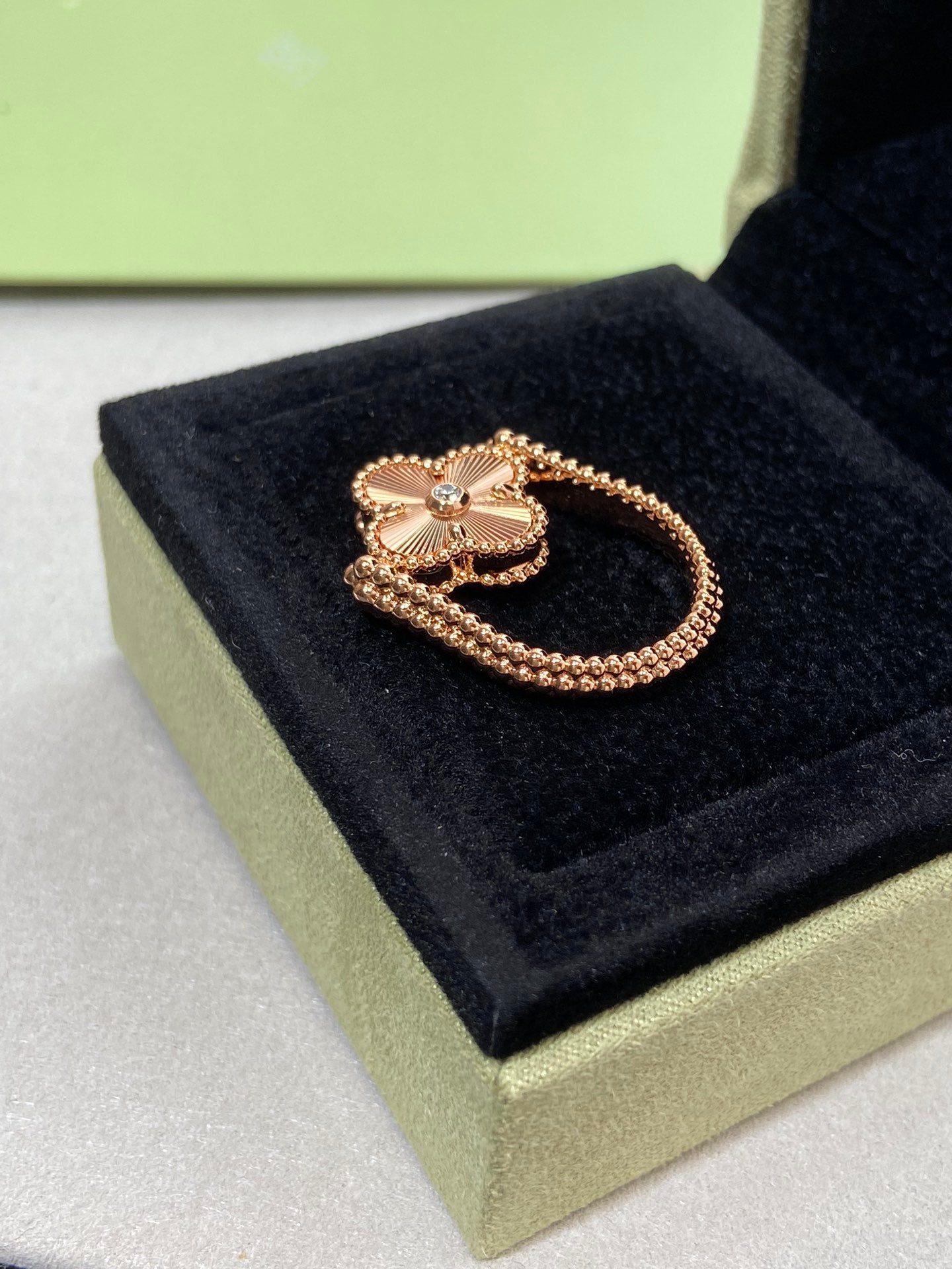 [Luxe Jewels]CLOVER RIVERSIBLE ROSE GOLD RING