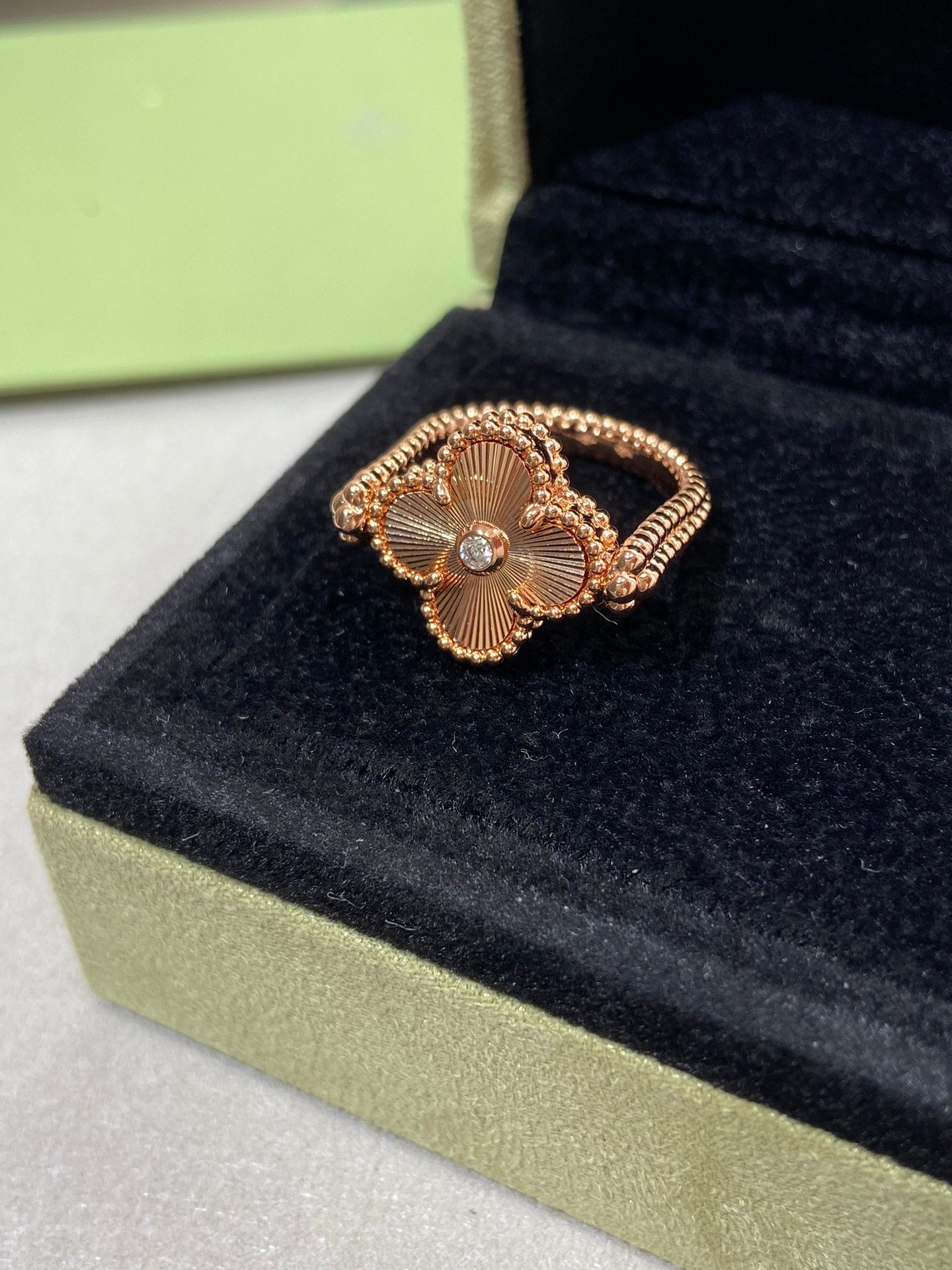 [Luxe Jewels]CLOVER RIVERSIBLE ROSE GOLD RING