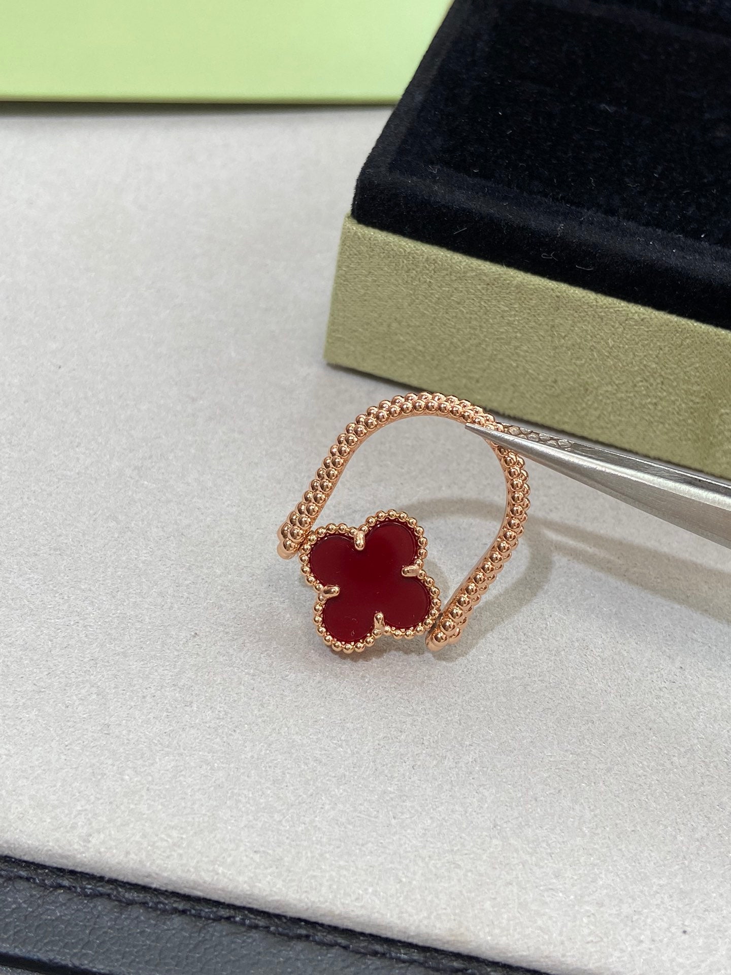 [Luxe Jewels]CLOVER RIVERSIBLE ROSE GOLD RING