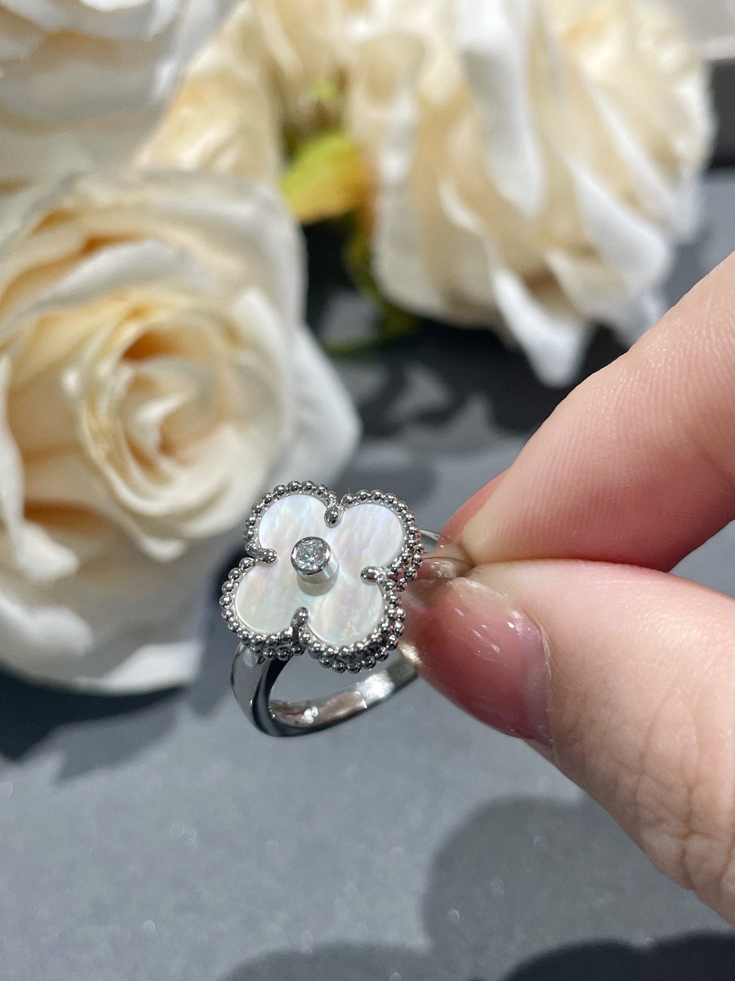 [Luxe Jewels]CLOVER SILVER MOP DIAMOND RING