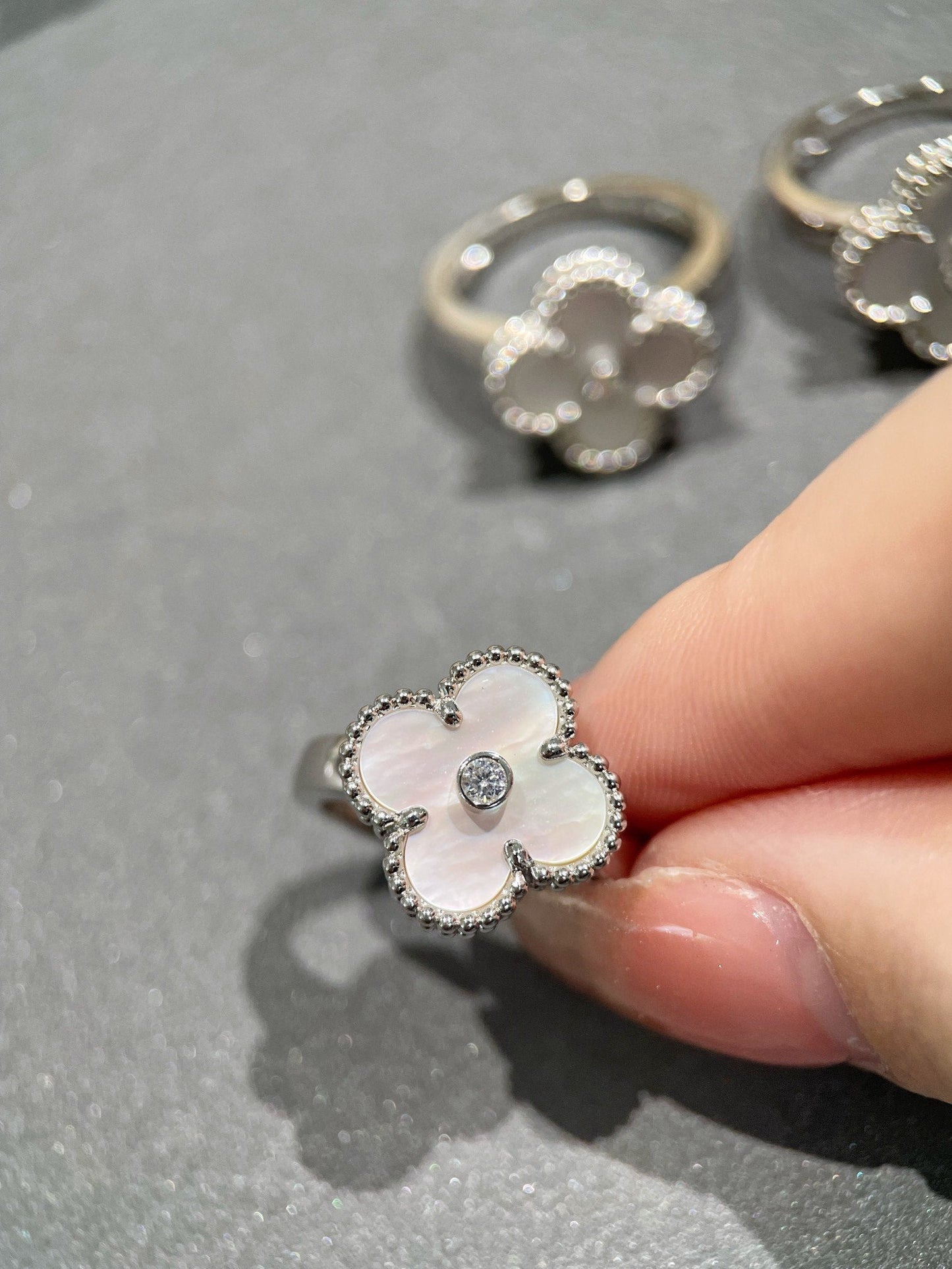 [Luxe Jewels]CLOVER SILVER MOP DIAMOND RING