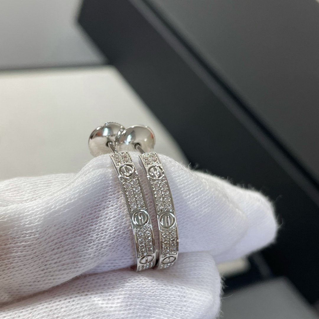 [Luxe Jewels]LOVE DIAMOND SILVER HOOP EARRINGS