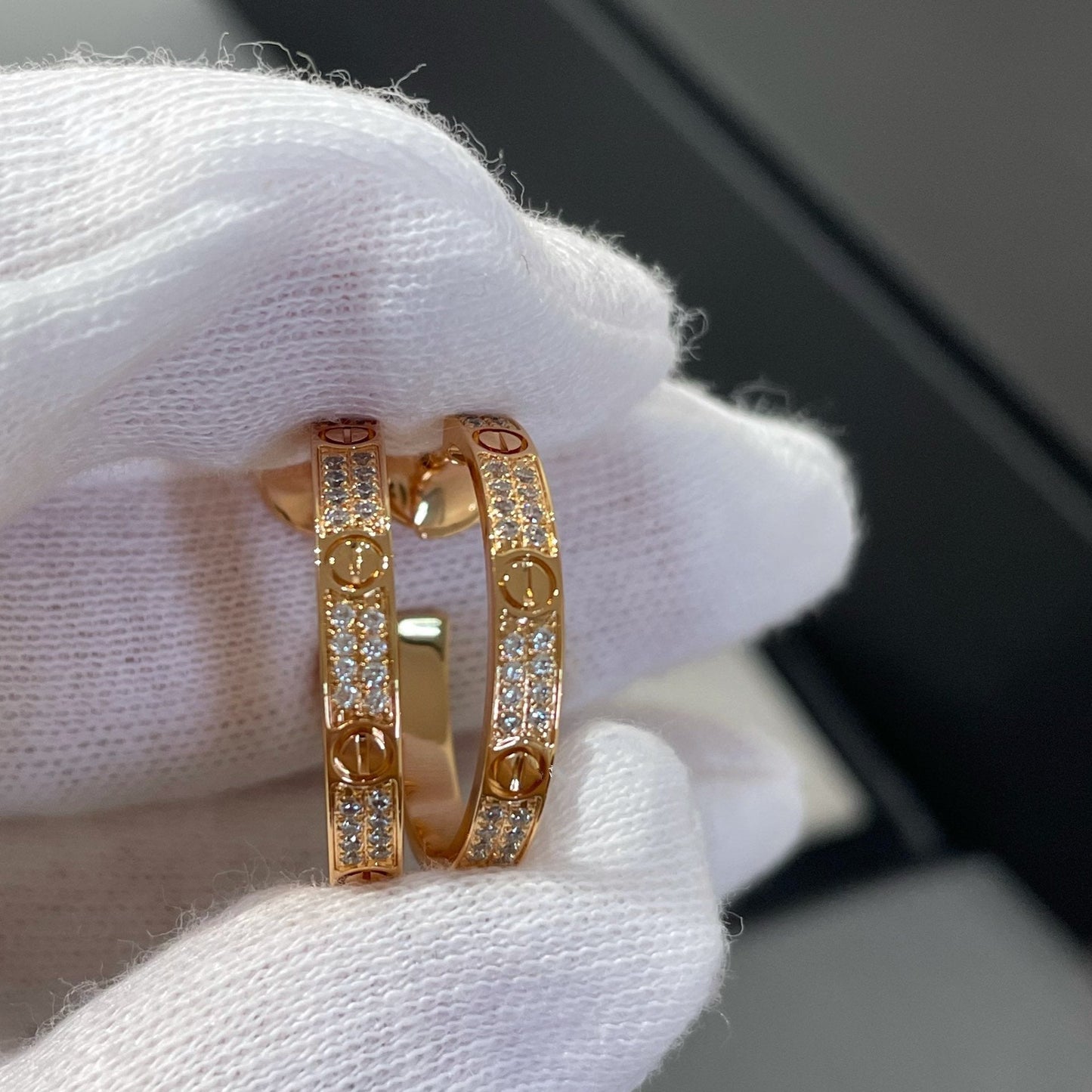 [Luxe Jewels]LOVE DIAMOND PINK GOLD HOOP EARRINGS