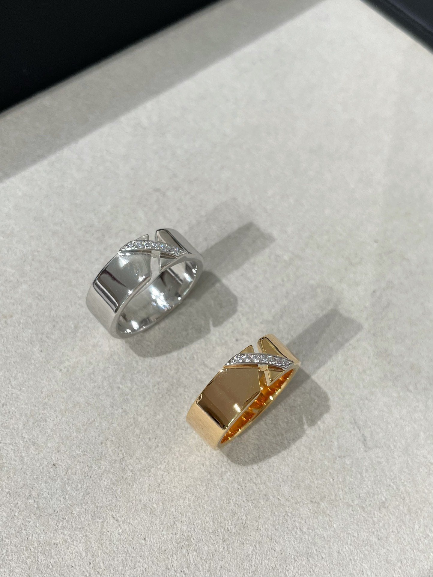 [Luxe Jewels]LIENS EVIDENCE DIAOMOND RING