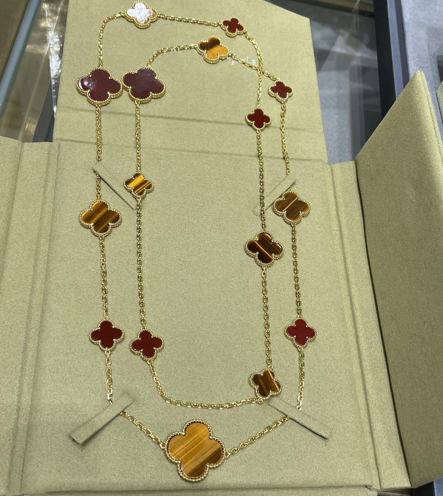 [Luxe Jewels]CLOVER 16 MOTIF CARNELIAN TIGER EYE ROSE GOLD NECKLACE