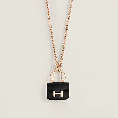 [Luxe Jewels]WOMEN'S HM AMULETTES CONSTANCE PENDANT NECKLACE