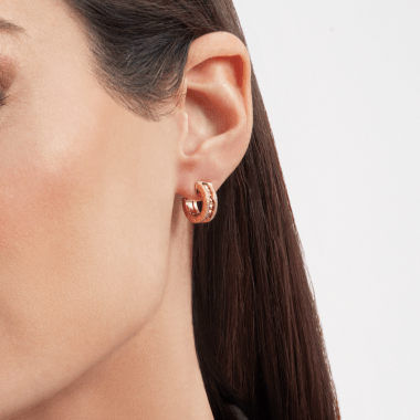 [Luxe Jewels]ZERO 1 ROCK GOLD EARRINGS WITH STUDDED SPIRAL AND PAVED DIAMONDS