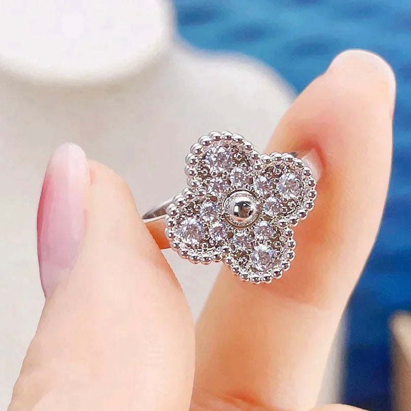 [Luxe Jewels]CLOVER DIAMOND RING