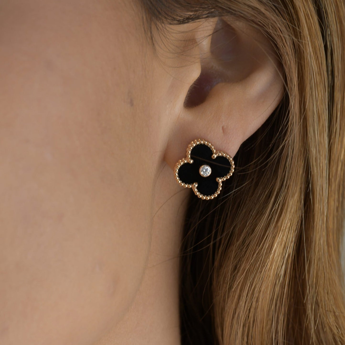 [Luxe Jewels]CLOVER MEDIUM 1 MOTIFS ONYX DIAMOND EARRINGS