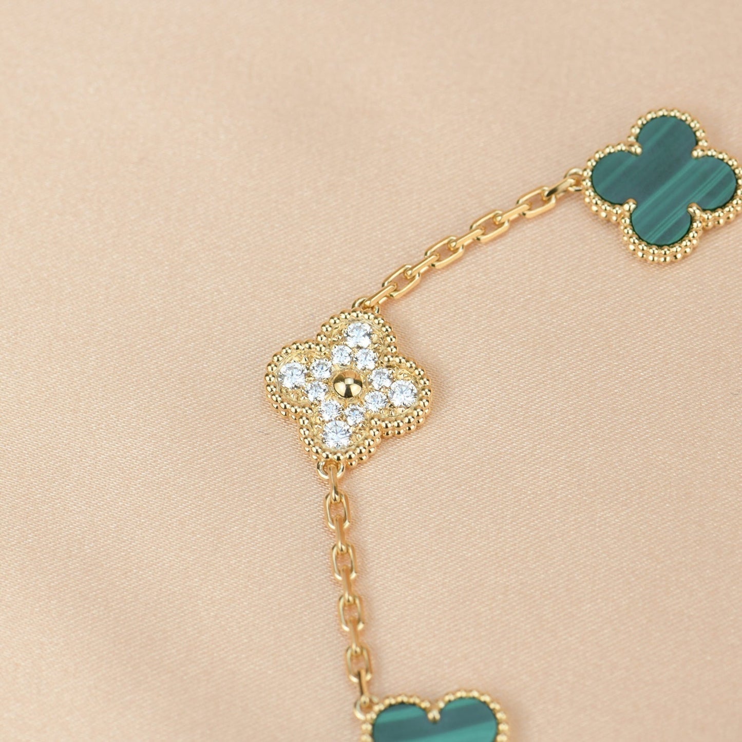 [Luxe Jewels]CLOVER  5 MOTIF MALACHITE DIAMOND BRACELET