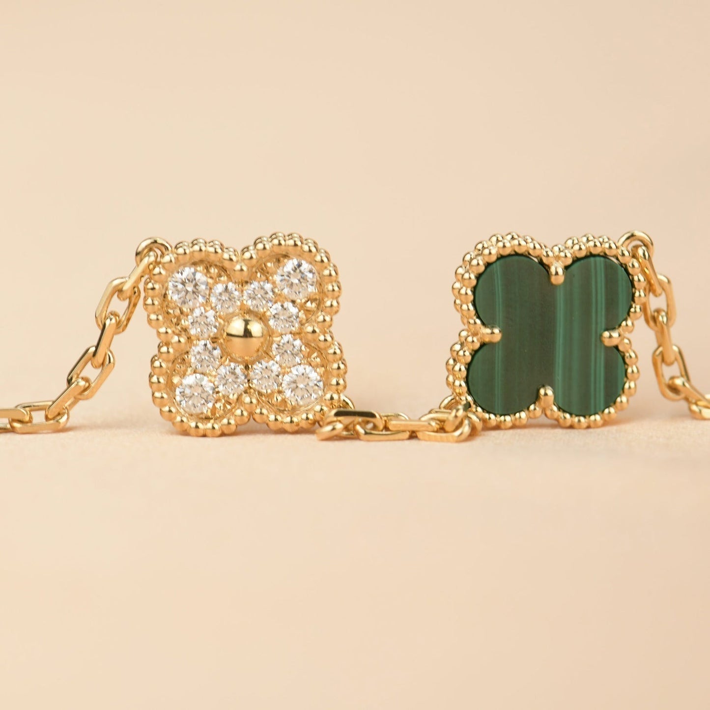 [Luxe Jewels]CLOVER  5 MOTIF MALACHITE DIAMOND BRACELET