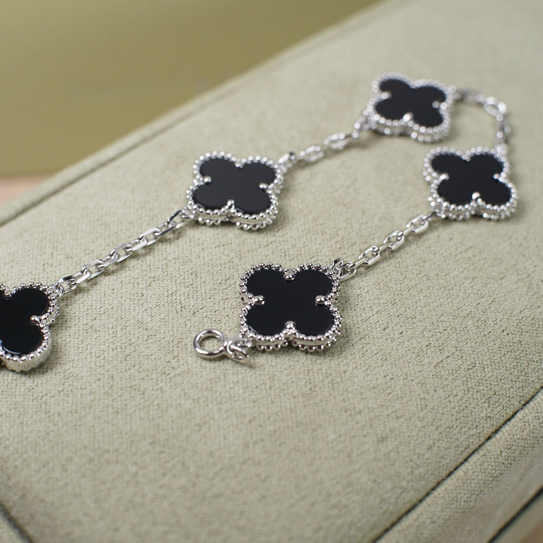 [Luxe Jewels]CLOVER 5 MOTIF ONYXS  BRACELET SILVER