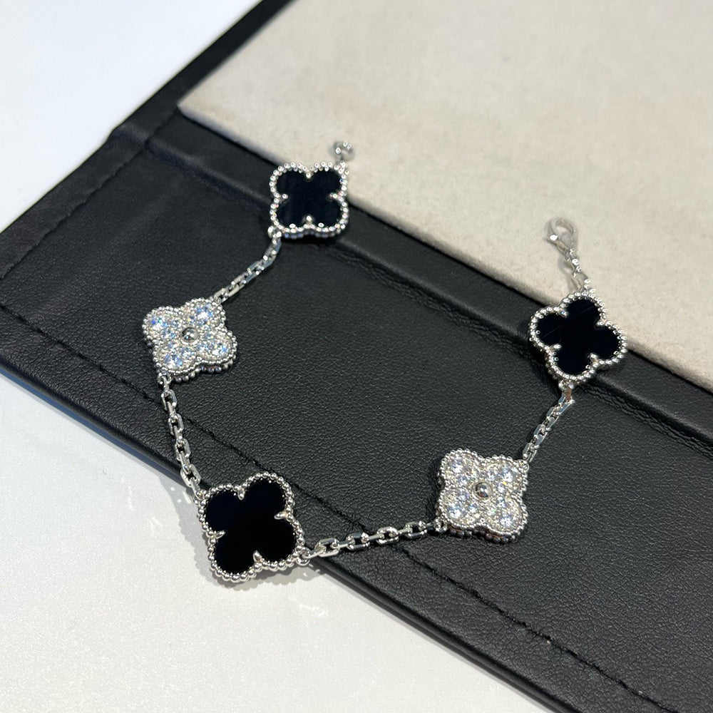 [Luxe Jewels]CLOVER 5 MOTIF ONYXS DIAMOND BRACELET SILVER