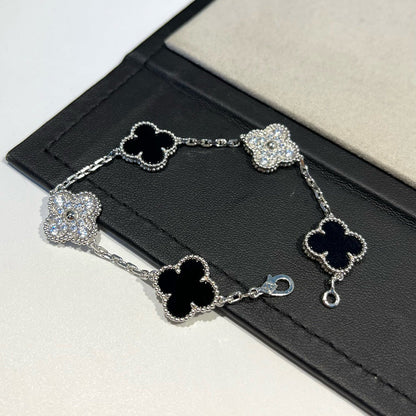 [Luxe Jewels]CLOVER 5 MOTIF ONYXS DIAMOND BRACELET SILVER