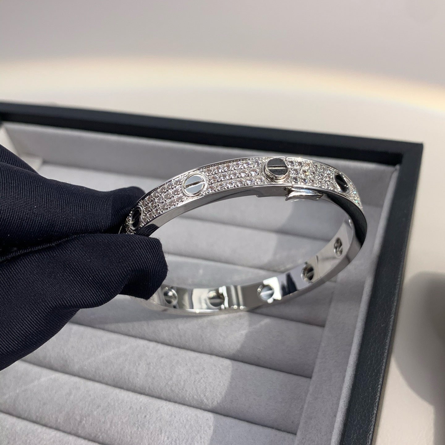 [Luxe Jewels]LOVE BRACELET 6.1MM DIAMOND-PAVED CERAMIC