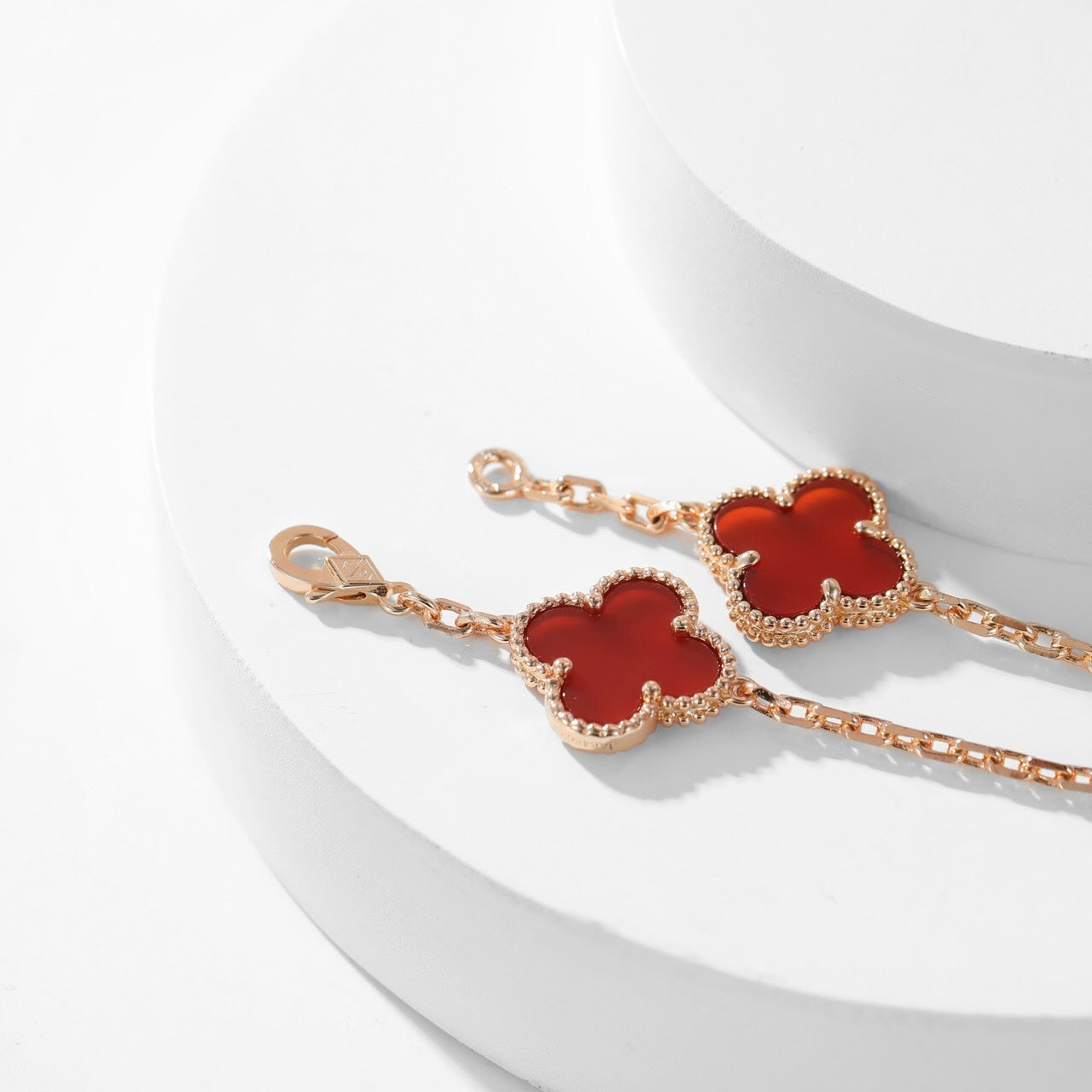 [Luxe Jewels]CLOVER 10 MOTIFS CARNELIAN NECKLACE