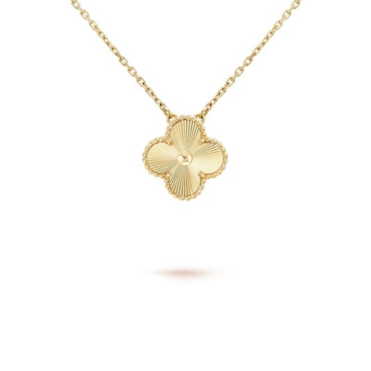 [Luxe Jewels]CLOVER 15MM LASER NECKLACE