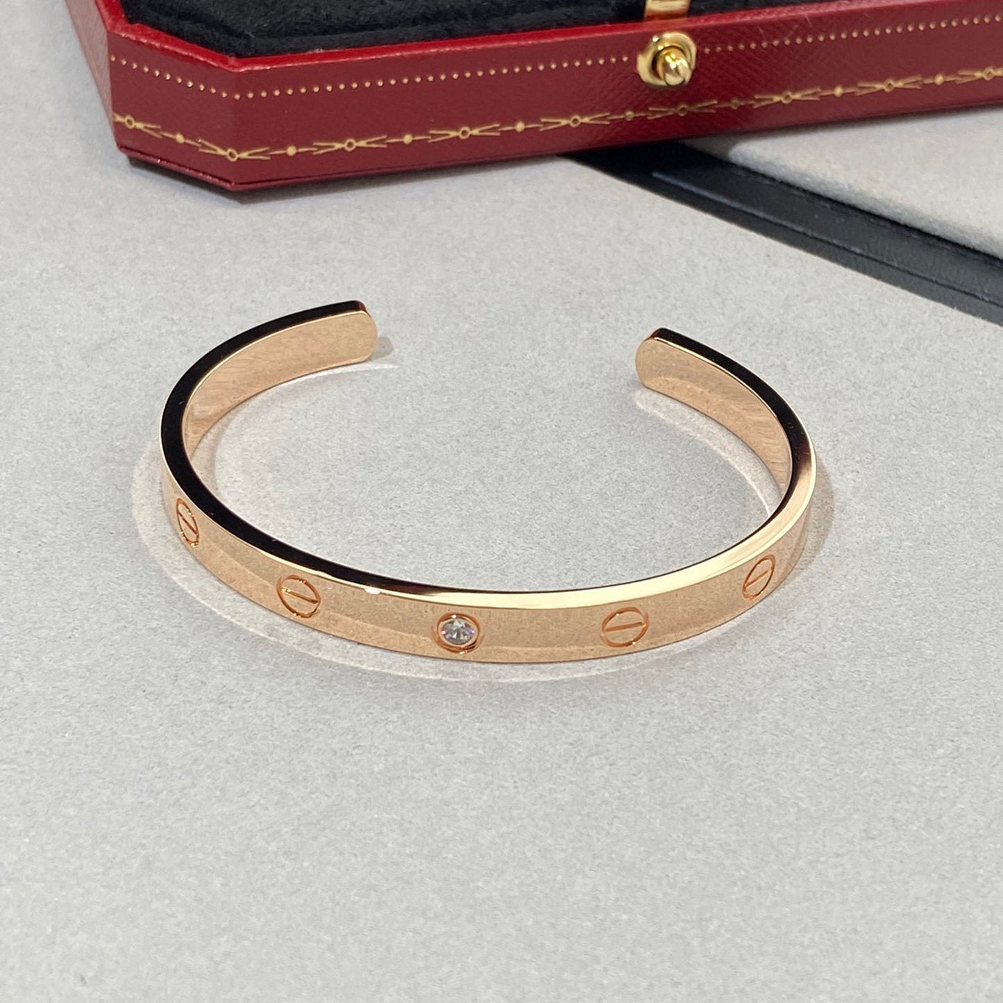 [Luxe Jewels]LOVE BRACELET 6.1MM 1 DIAMOND OPEN CUFF