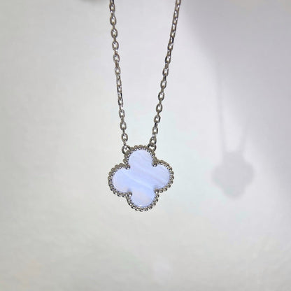 [Luxe Jewels]CLOVER 15MM BLUE CHALCEDONY NECKLACE SILVER