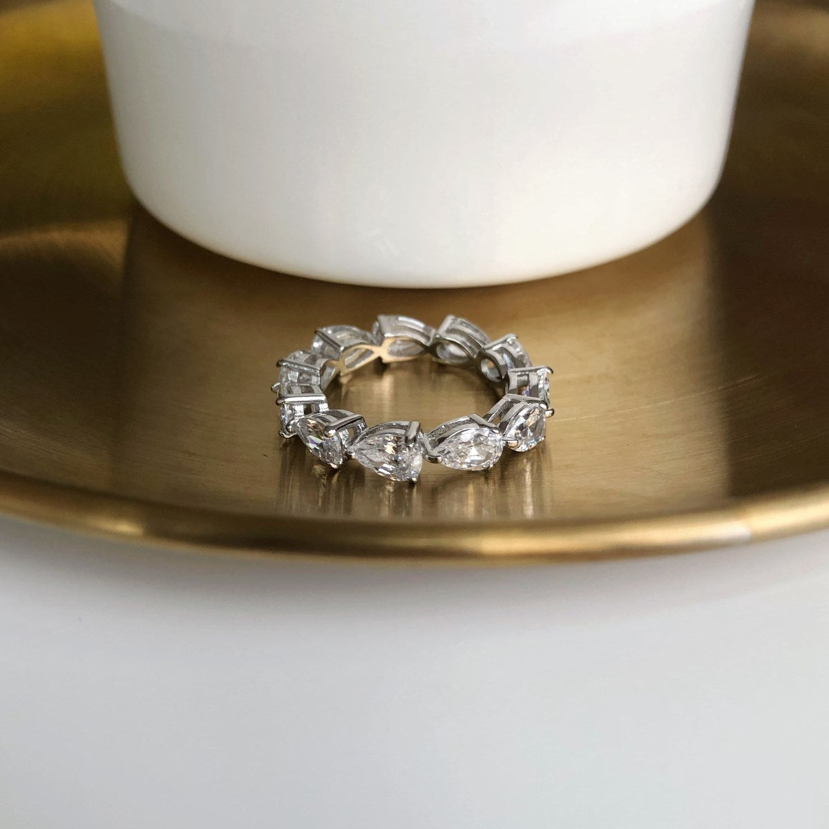 [Luxe Jewels]Exquisite Pear Cut Tennis Ring